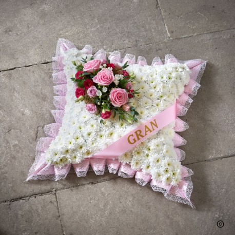 Massed Cushion Oasis P25